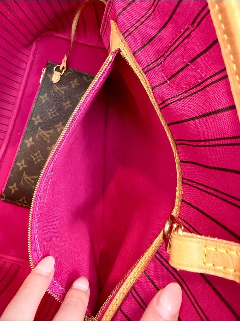 Louis Vuitton Monogram Canvas Tote with Pink Zip and Natural Leather Trim